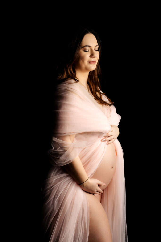 Stilvolle Babybauchfotografie in Herford
